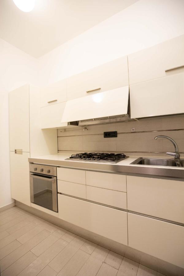 Diamond Brancaccio By Dimorra Apartment Наполи Екстериор снимка